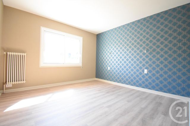 maison à vendre - 5 pièces - 175.0 m2 - CREUZIER LE VIEUX - 03 - AUVERGNE - Century 21 Gnt Immobilier