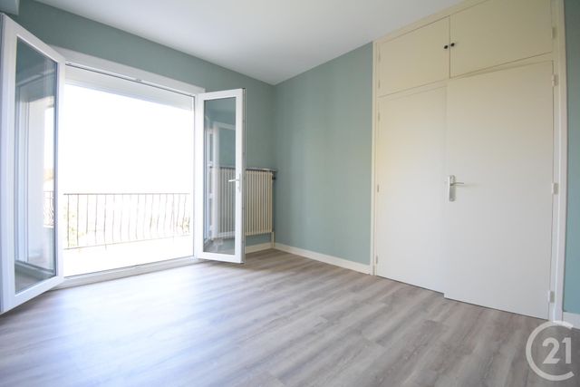 maison à vendre - 5 pièces - 175.0 m2 - CREUZIER LE VIEUX - 03 - AUVERGNE - Century 21 Gnt Immobilier