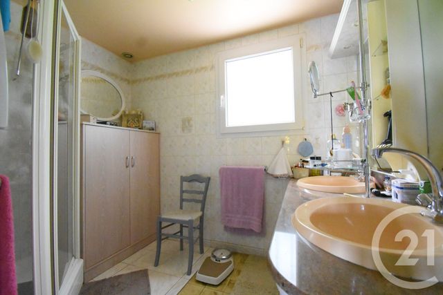 maison à vendre - 6 pièces - 185.0 m2 - CREUZIER LE VIEUX - 03 - AUVERGNE - Century 21 Gnt Immobilier