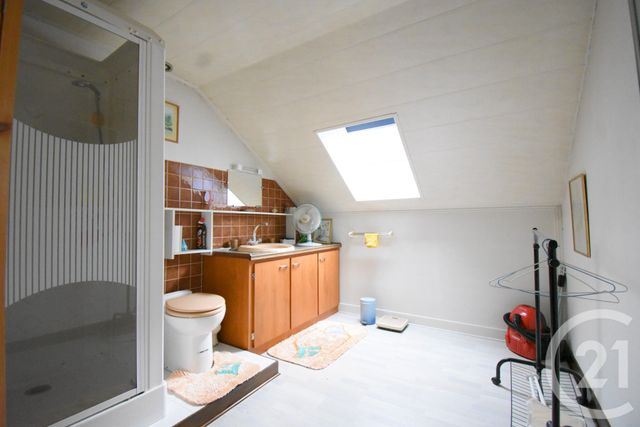 maison à vendre - 6 pièces - 185.0 m2 - CREUZIER LE VIEUX - 03 - AUVERGNE - Century 21 Gnt Immobilier