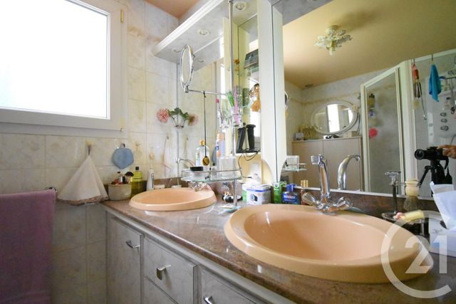 maison à vendre - 6 pièces - 185.0 m2 - CREUZIER LE VIEUX - 03 - AUVERGNE - Century 21 Gnt Immobilier