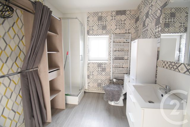 Appartement F1 à louer - 1 pièce - 23.33 m2 - VICHY - 03 - AUVERGNE - Century 21 Gnt Immobilier