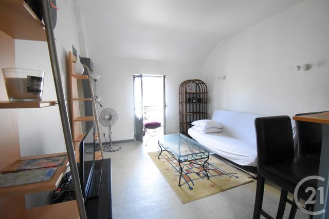 Appartement T2 à vendre - 2 pièces - 35.27 m2 - VICHY - 03 - AUVERGNE - Century 21 Gnt Immobilier