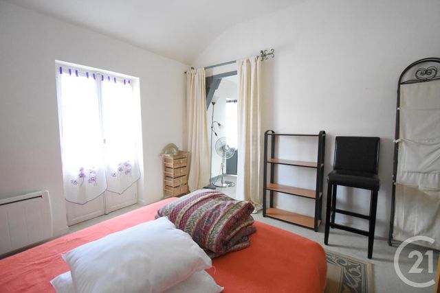 Appartement T2 à vendre - 2 pièces - 35.27 m2 - VICHY - 03 - AUVERGNE - Century 21 Gnt Immobilier