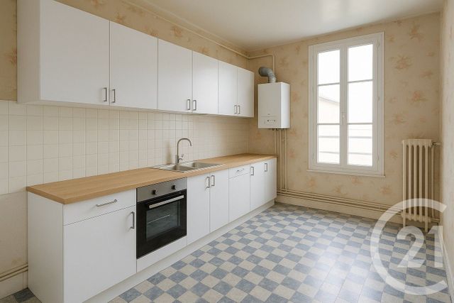 Appartement T3 à vendre - 3 pièces - 87.71 m2 - VICHY - 03 - AUVERGNE - Century 21 Gnt Immobilier